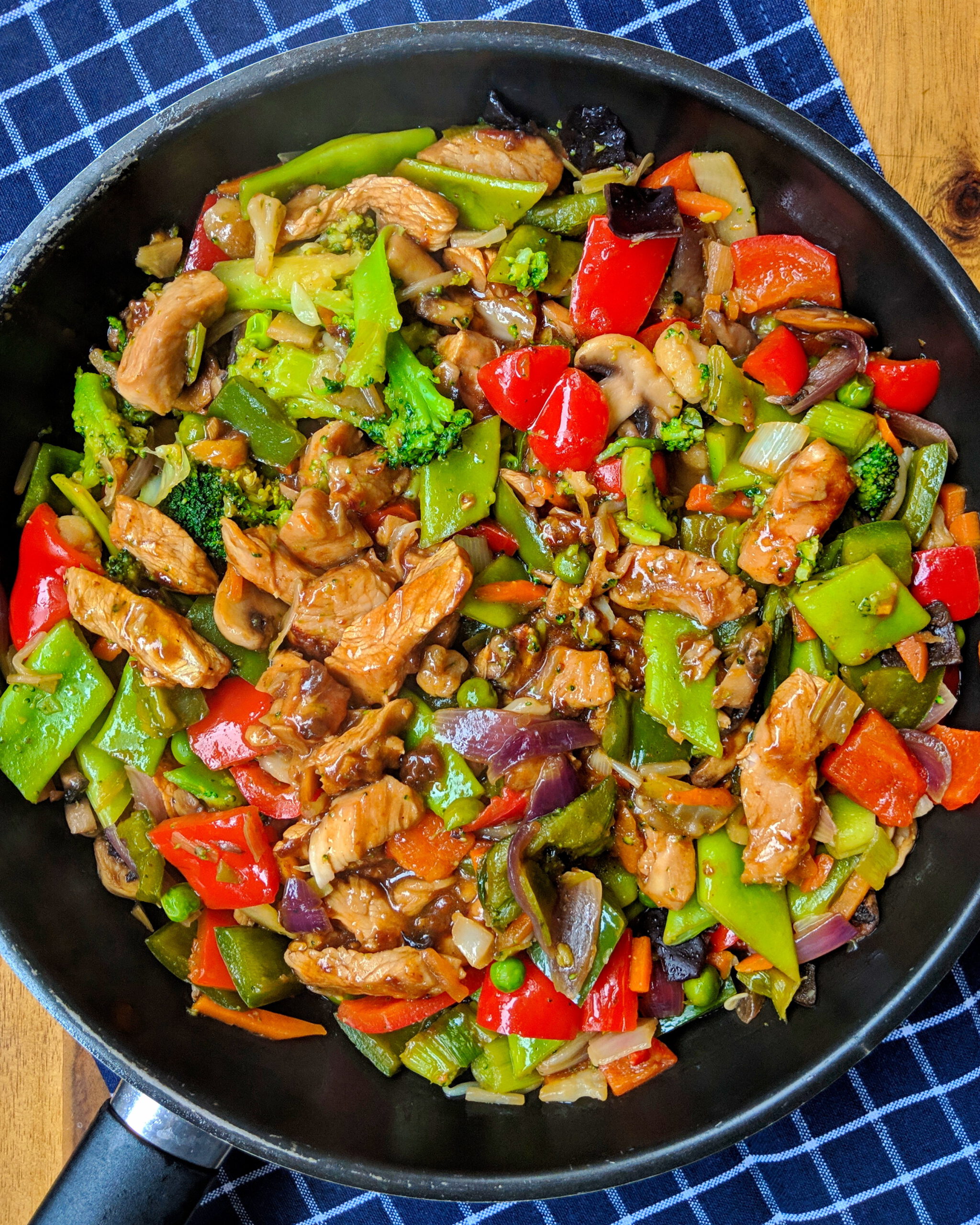 Puten-Gemüse-Pfanne